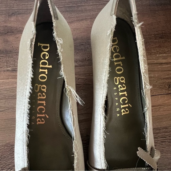 Pedro Garcia Satin & Swarovsky Crystals Heels - Picture 11 of 15